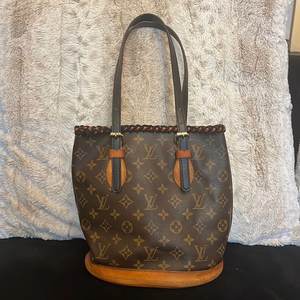 Louis Vuitton bucket bag